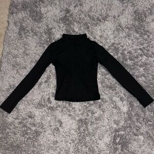 Tight defining zip-up